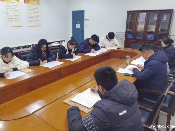 e32343c0c82fe2d1c8c375e0d31d897